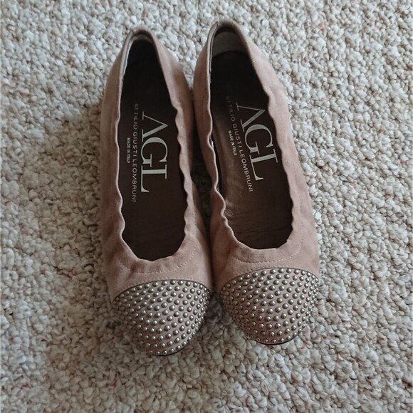 Attilio Giusti Leombruni dome studs flats - Picture 1 of 10